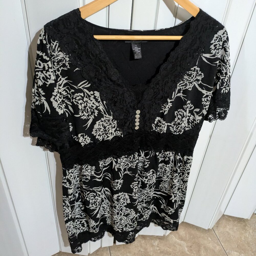 NWOT Style & Co Black Women's Top longer style size Large